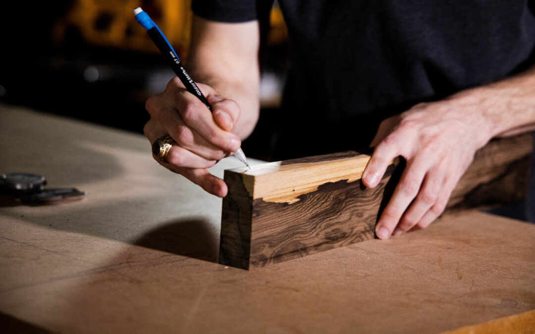 Why Clements Guitars Are Different – The Artisan Touch